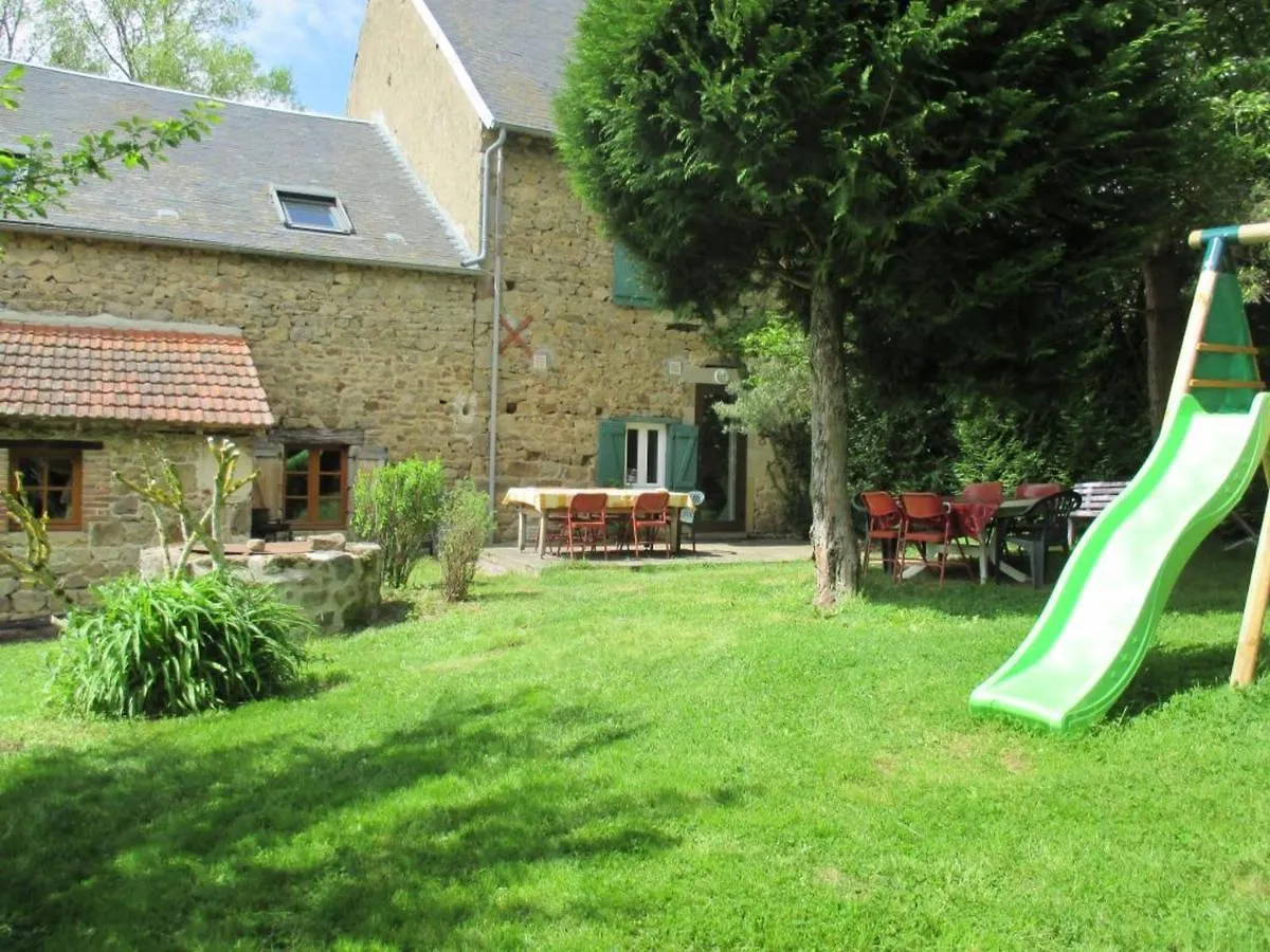 Grande Maison En Pierres Avec Jardin Clos, Proche Des Stations Thermales Et Des Volcans D'Auvergne - Fr-1-489-198 Marcillat-en-Combraille